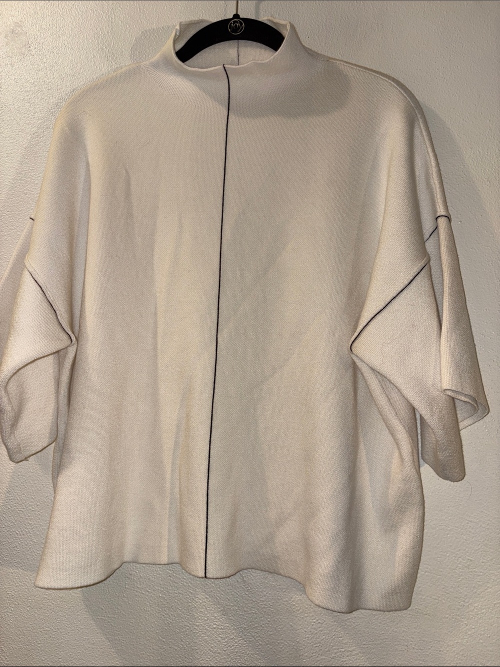 Max Studio size Large Cream Short Sleeve Knit Top